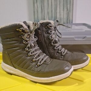 Women's Winter Boots Khombu Used Size 8m